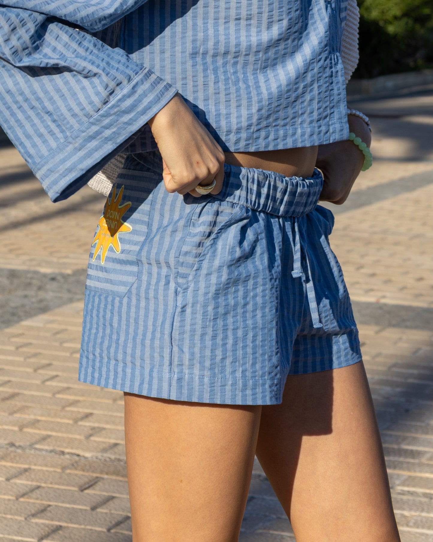 SHORT - Azul de rayas