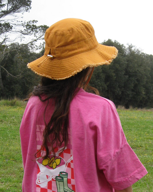 BUCKET HAT Amarillo - DOWN UNDER