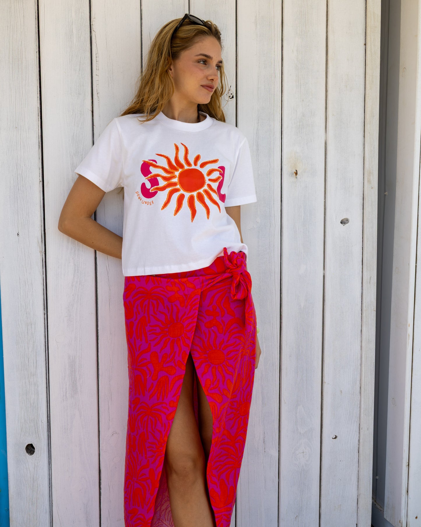 PRE-ORDER – Shipping 04.05 // SOL tee – cropped T-shirt
