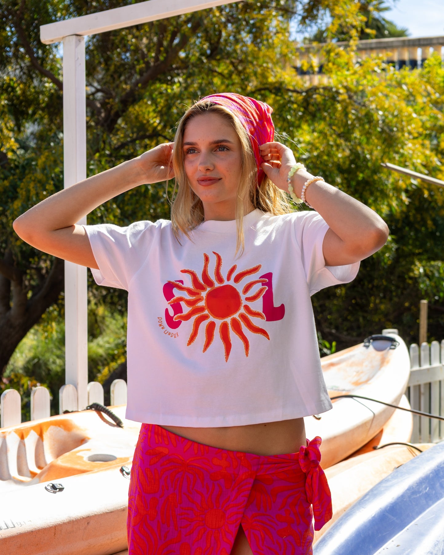 PRE-ORDER – Shipping 04.05 // SOL tee – cropped T-shirt