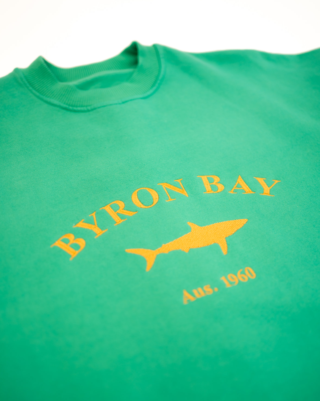 BYRON BAY Green - Oversized Washed Sweatshirt