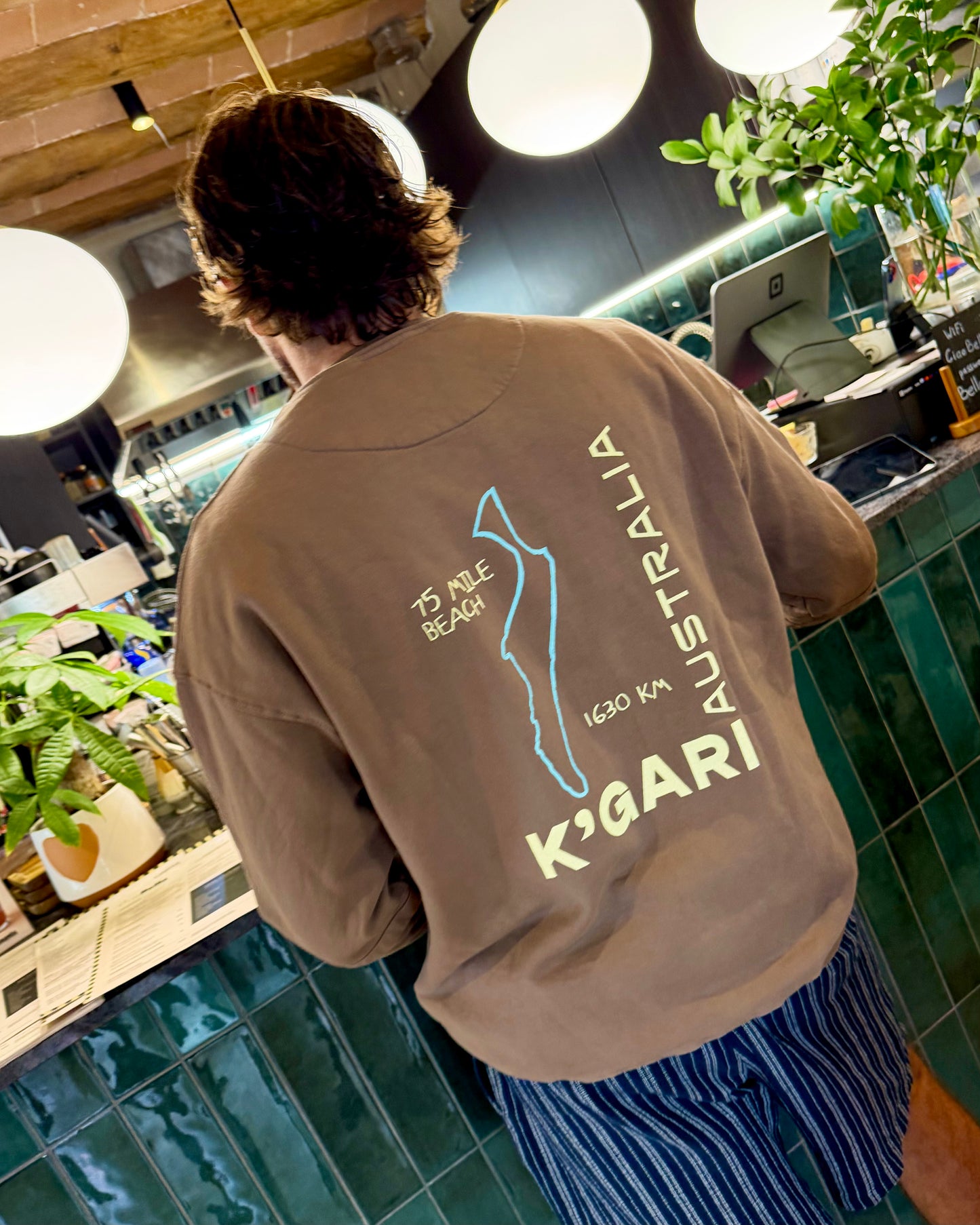 K'GARI Marrón - Oversized Washed Sweatshirt
