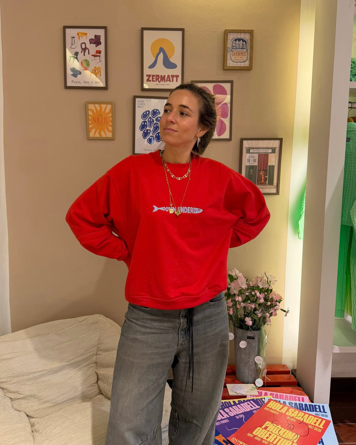 RED - Oversized Washed Sweatshirt