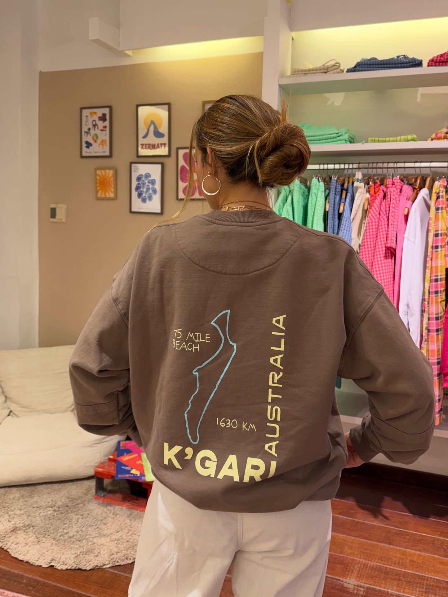 K'GARI Marrón - Oversized Washed Sweatshirt