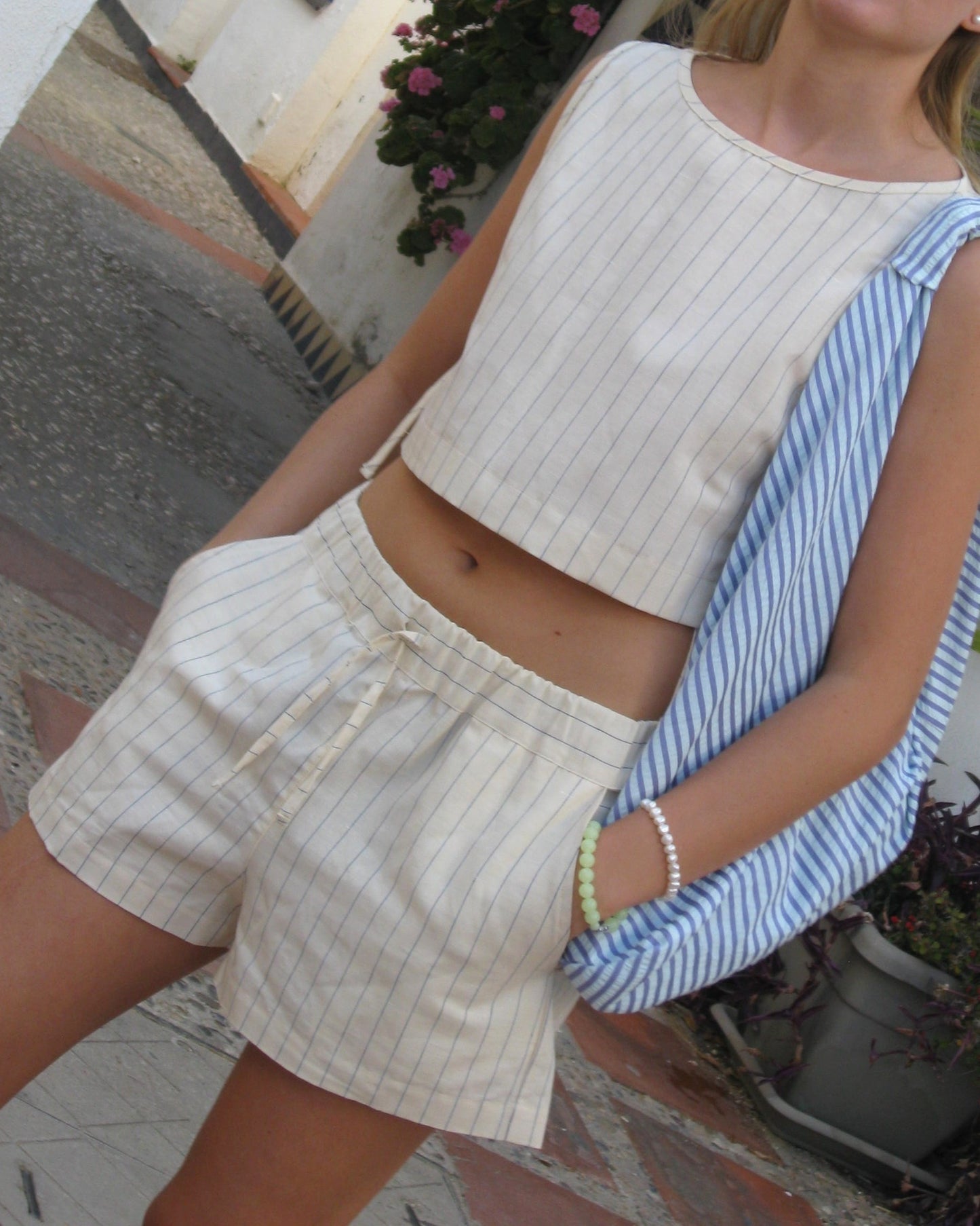 SHORT - Beige